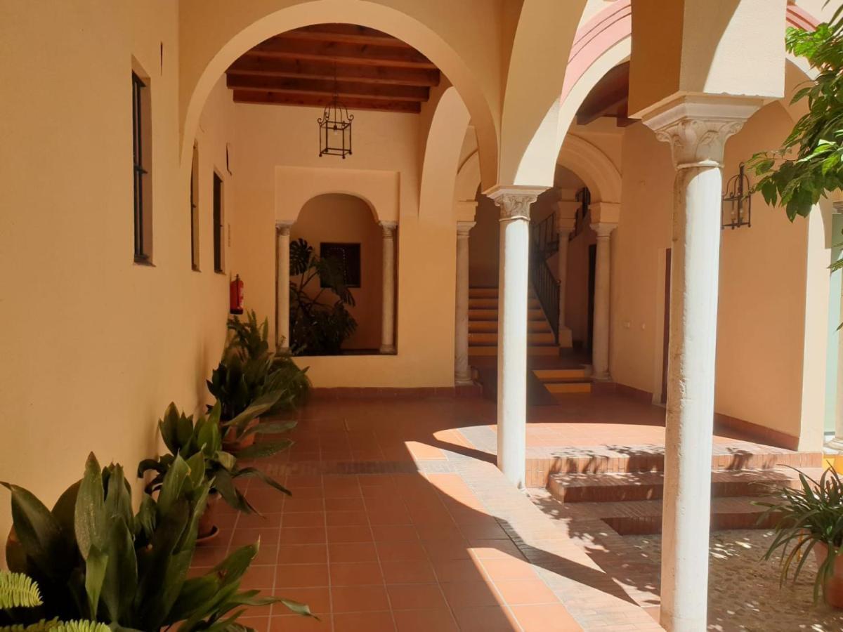 Santa Ana - Palacio Del Infantado Sevilla Exteriör bild